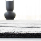 Safavieh Metro Met995Z Black/Ivory Rugs.