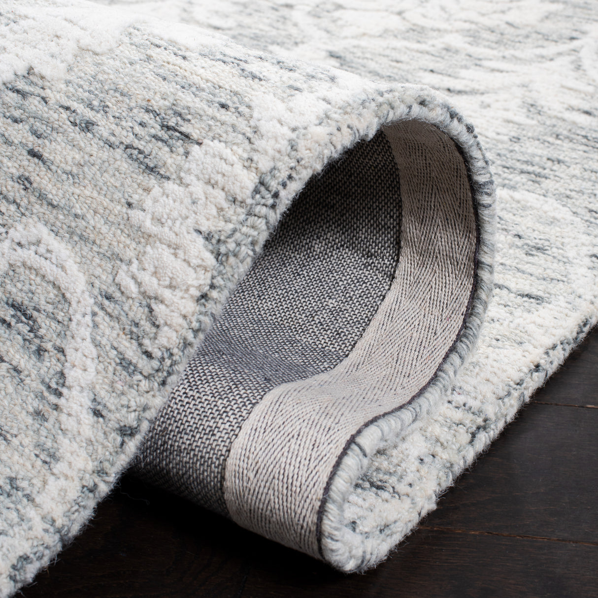 Safavieh Metro Met996H Dark Grey/Ivory Rugs.
