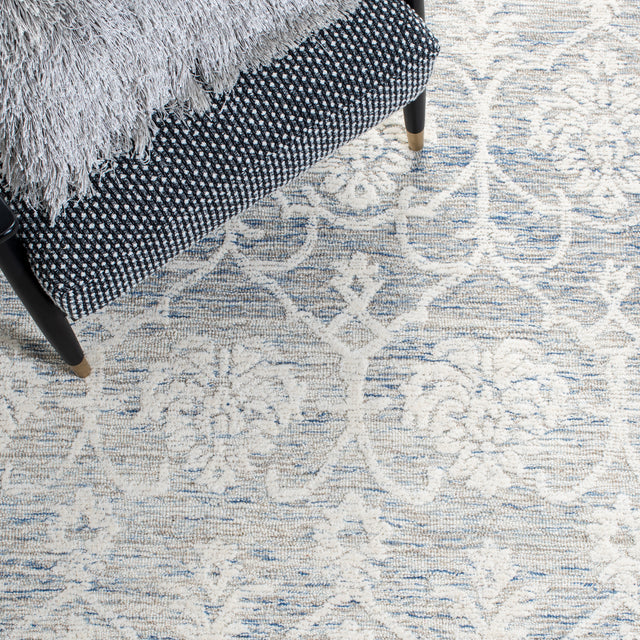 Safavieh Metro Met996L Light Blue/Ivory Rugs.