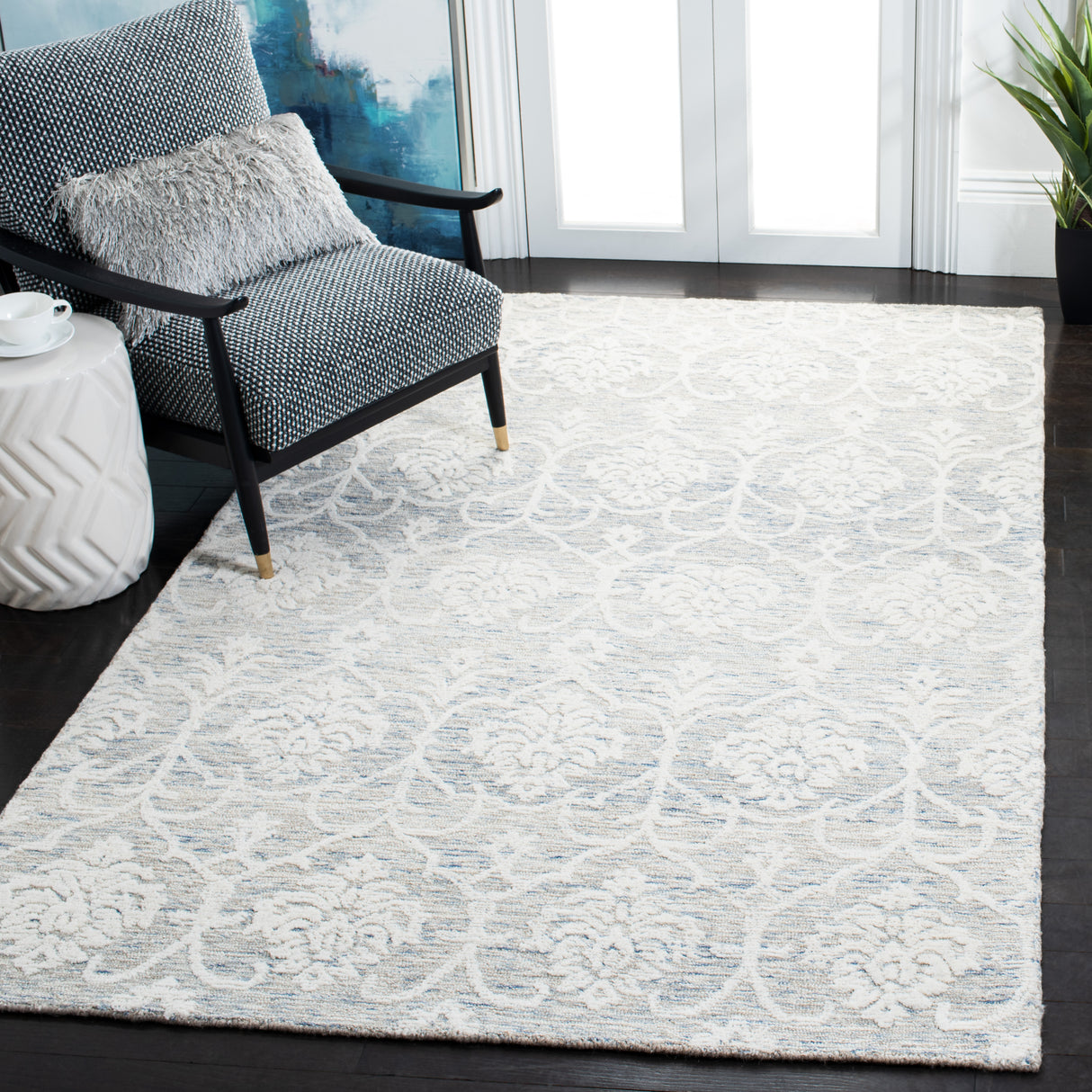 Safavieh Metro Met996L Light Blue/Ivory Rugs.