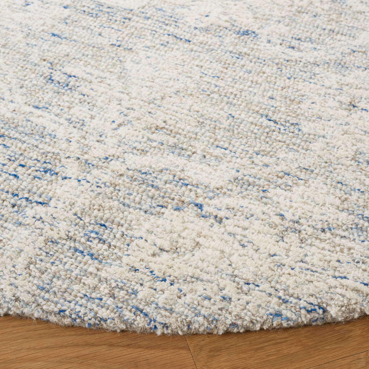 Safavieh Metro Met996L Light Blue/Ivory Rugs.