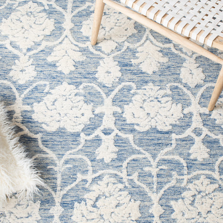 Safavieh Metro Met996M Blue/Ivory Rugs.