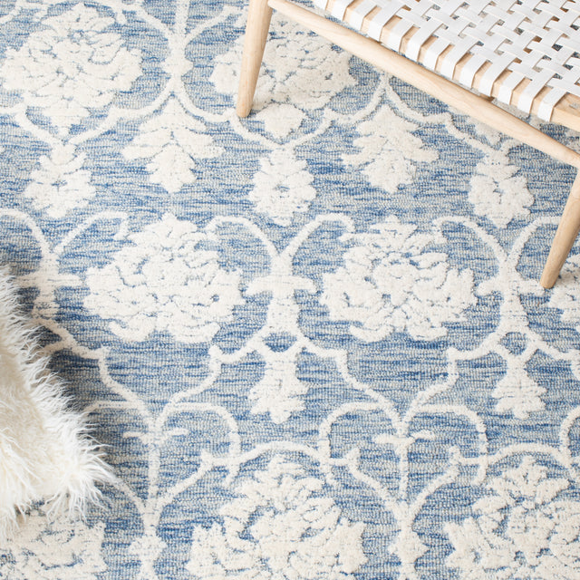 Safavieh Metro Met996M Blue/Ivory Rugs.