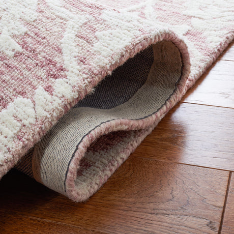Safavieh Metro Met996U Pink/Ivory Rugs.