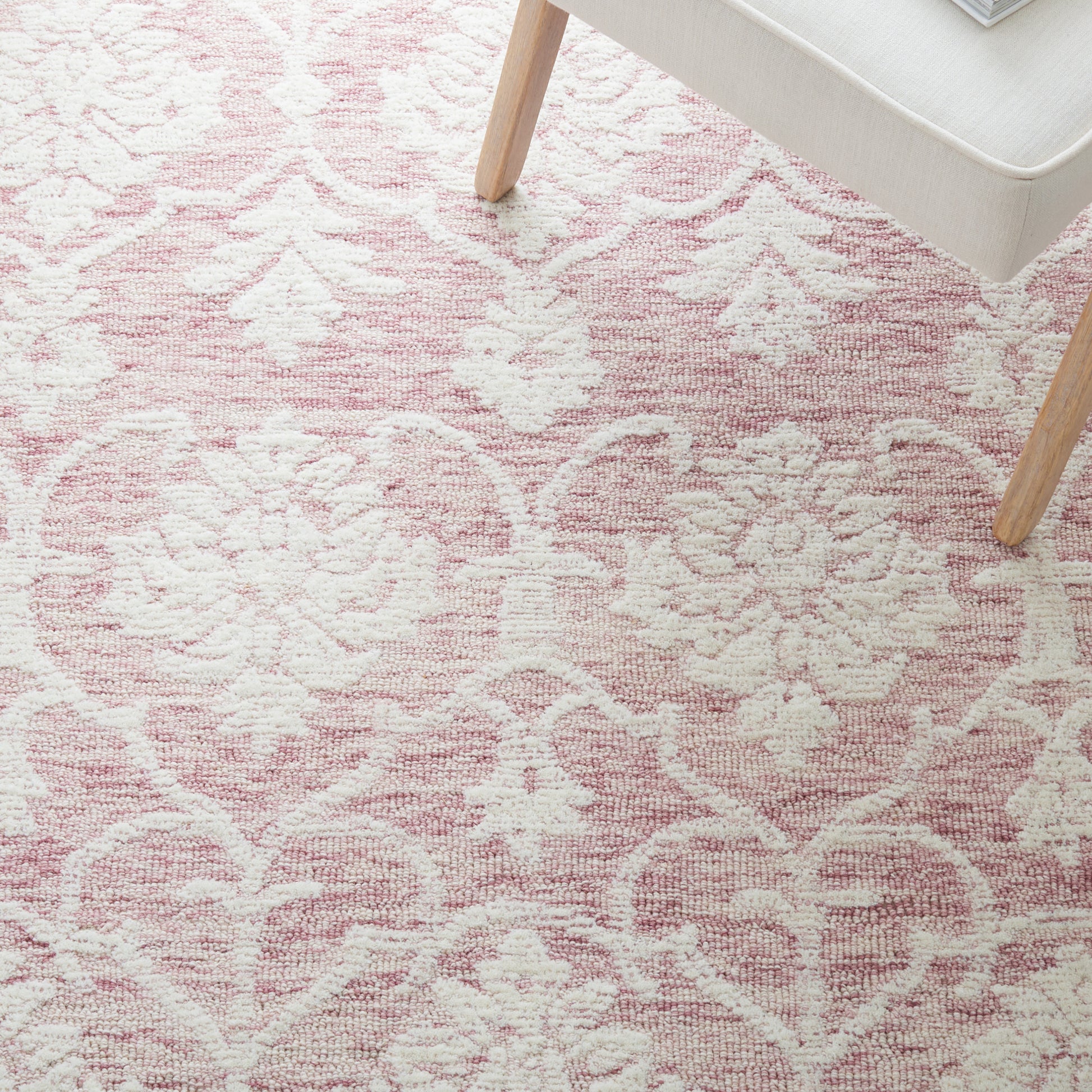 Safavieh Metro Met996U Pink/Ivory Area Rug