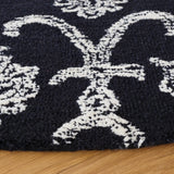 Safavieh Metro Met996Z Black/Ivory Rugs.
