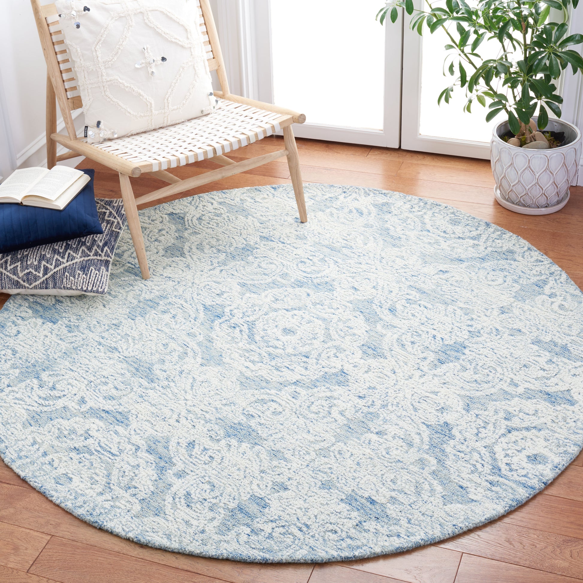 Safavieh Metro Met997M Blue/Ivory Area Rug