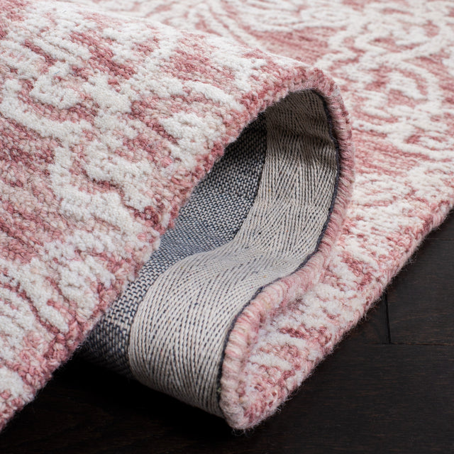 Safavieh Metro Met997U Dark Pink/Ivory Rug.