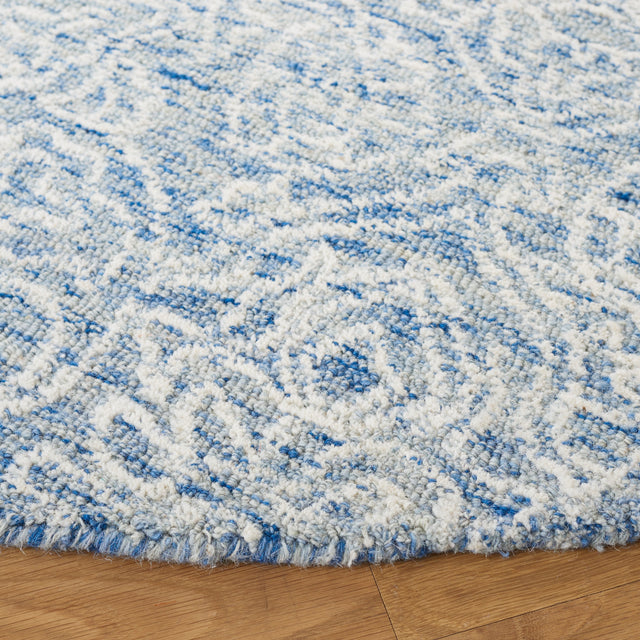 Safavieh Metro Met998M Blue/Ivory Rugs.