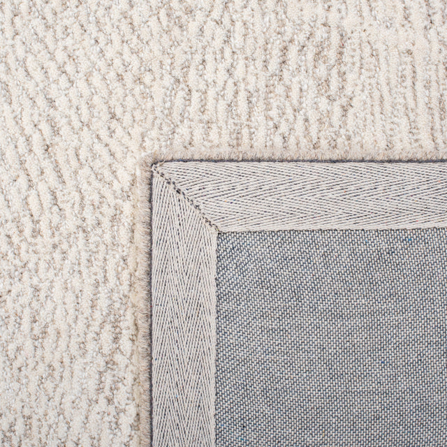 Safavieh Metro Met999A Natural/Ivory Rug.
