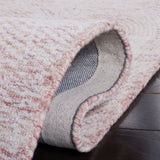 Safavieh Metro Met999U Pink/Ivory Rugs.