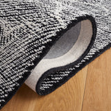 Safavieh Metro Met999Z Black/Ivory Rugs.