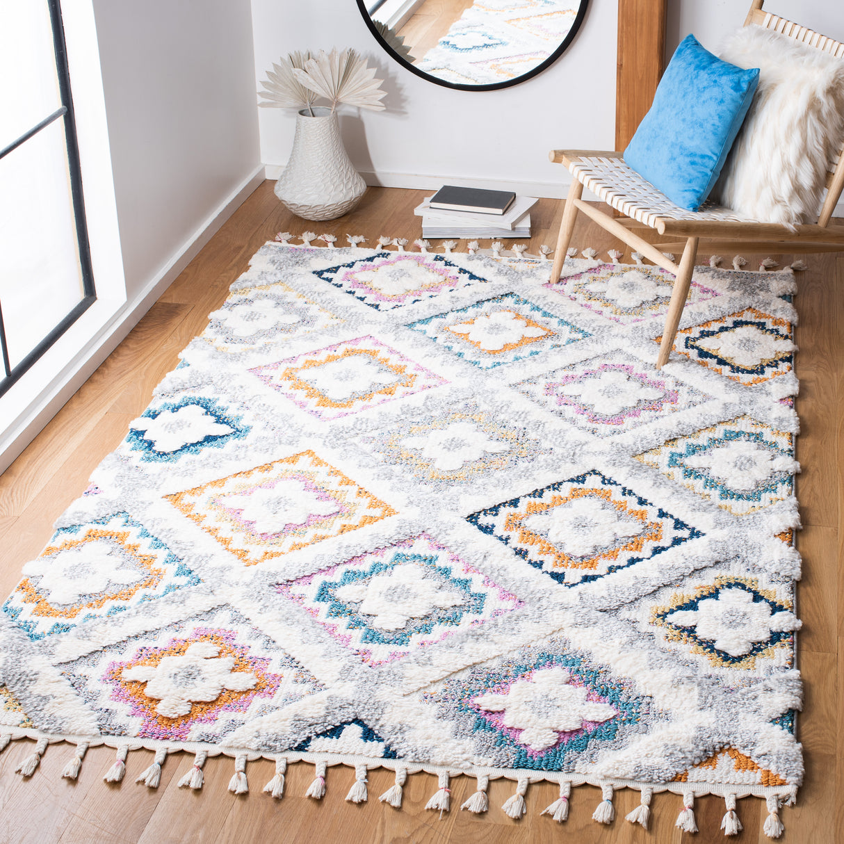 Safavieh Moroccan Fringe Shag Mfg106F Grey/Ivory Rugs.