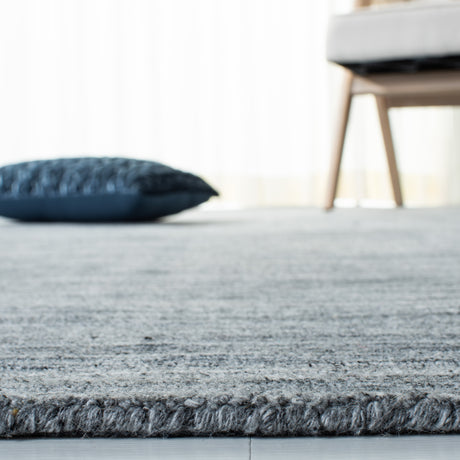 Safavieh Mirage Mir176F Grey Rugs.