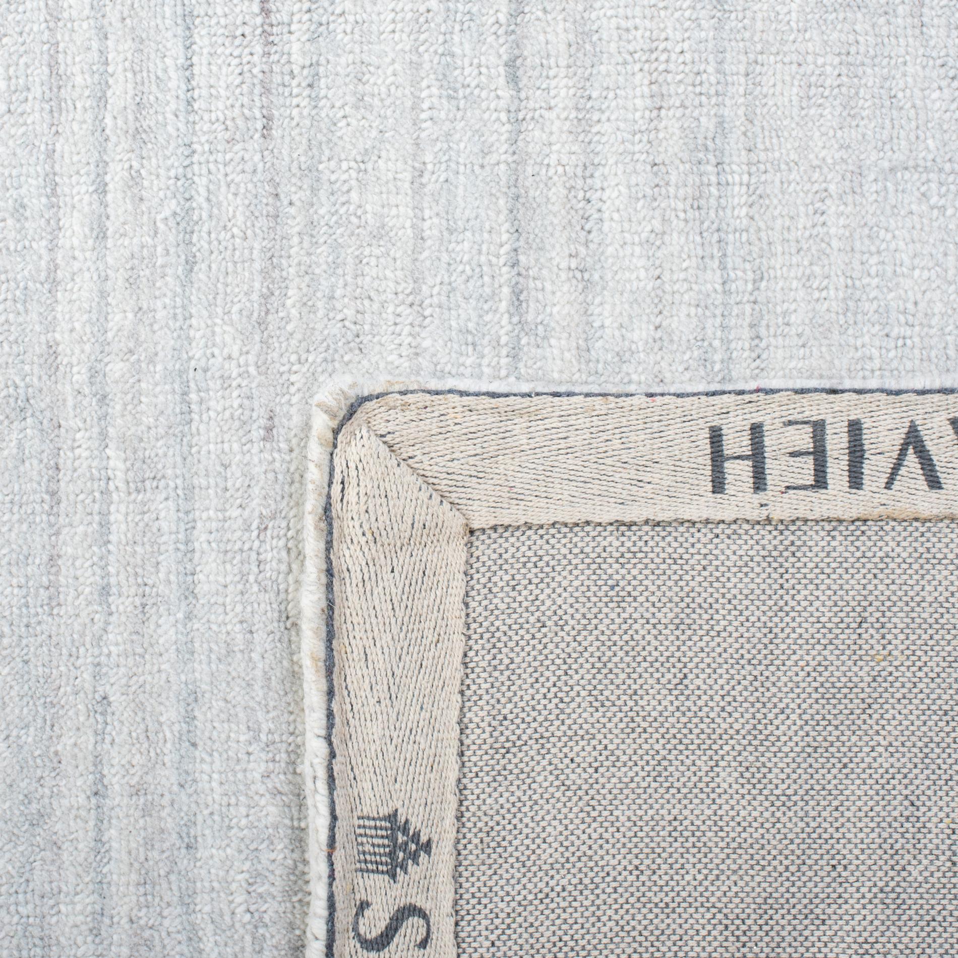 Safavieh Mirage Mir275B Beige Area Rug