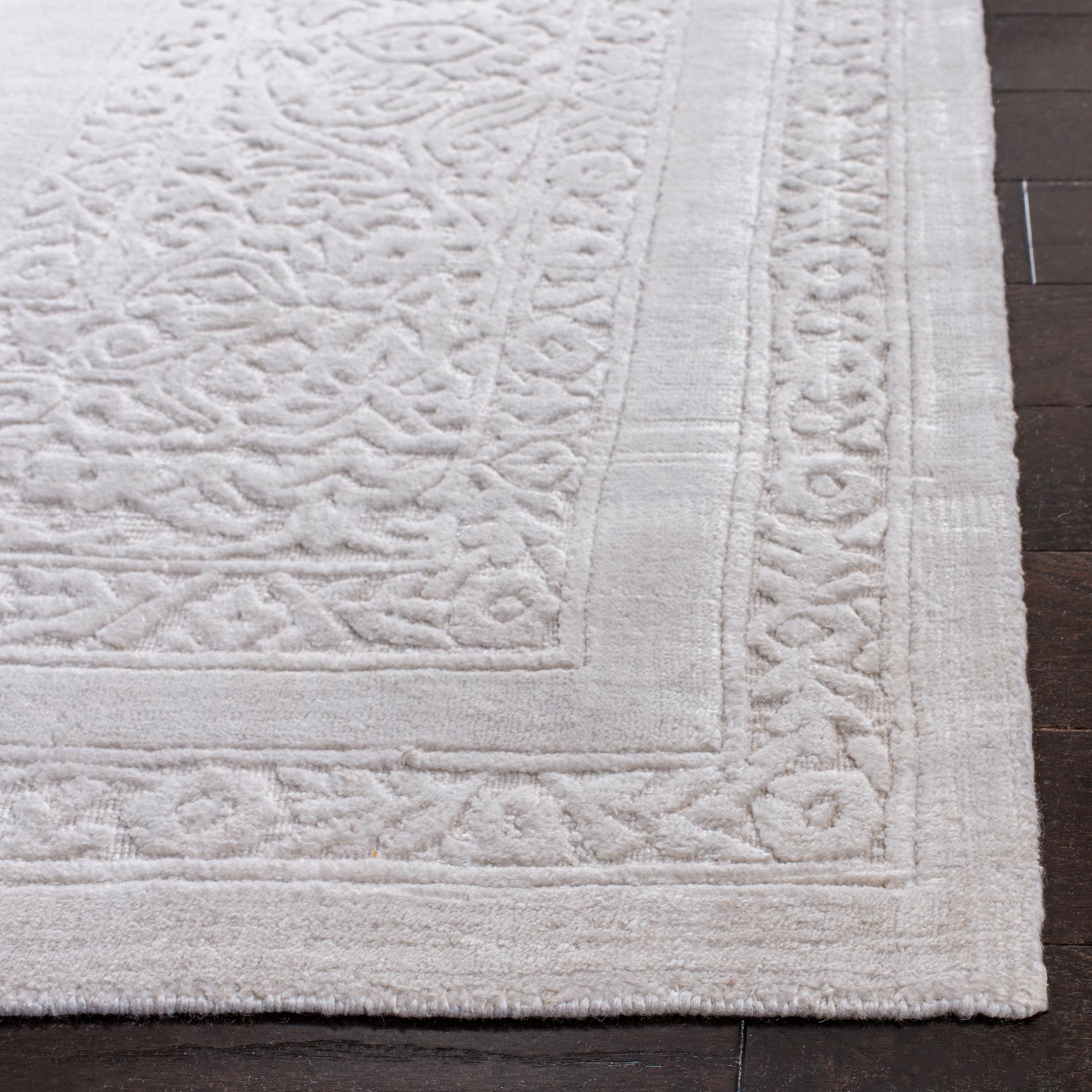 Safavieh Mirage Mir501A Ivory Area Rug