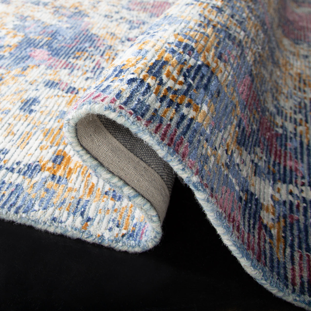 Safavieh Mirage Mir732N Navy/Rust Rugs.