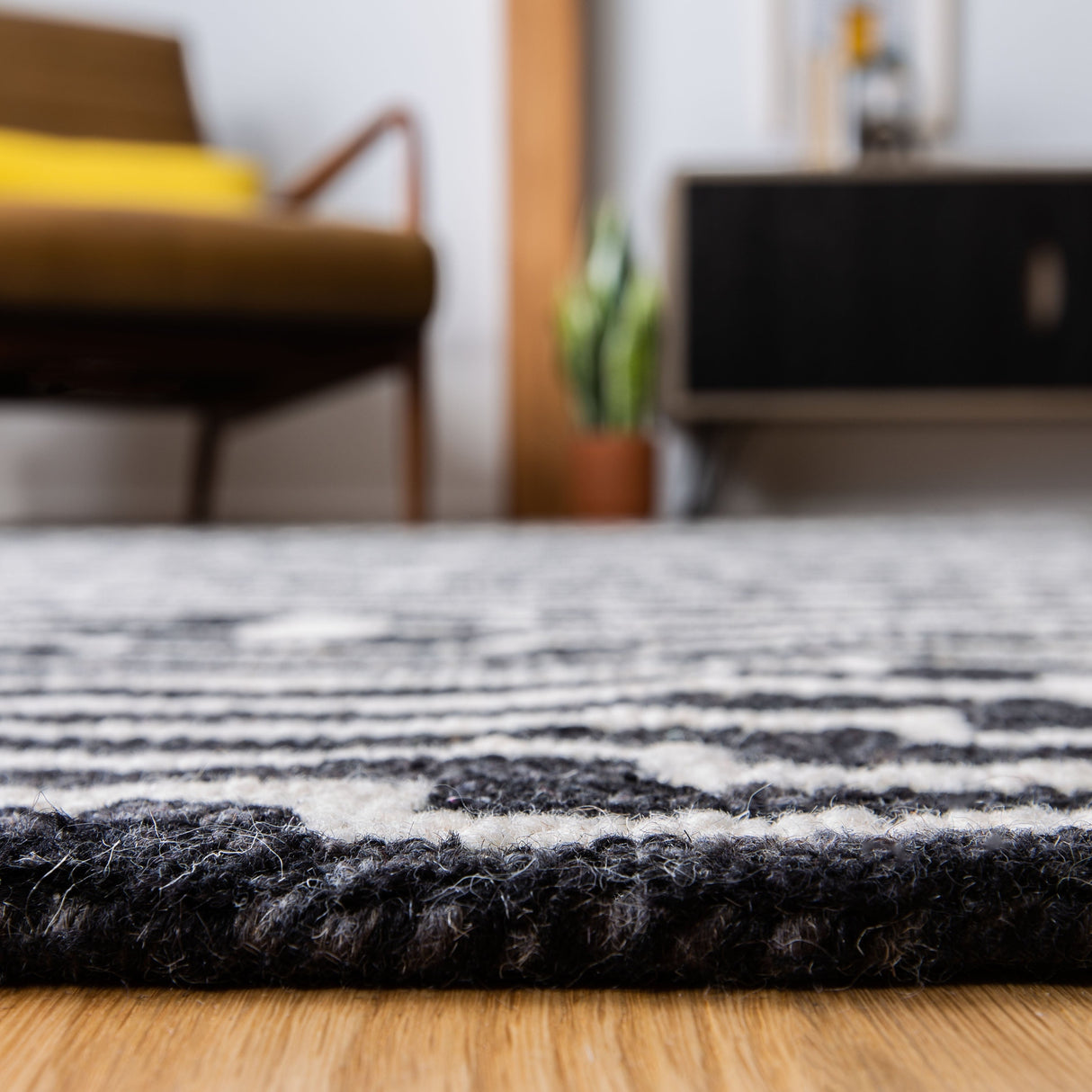 Safavieh Micro-Loop Mlp166H Charcoal/Ivory Rugs.