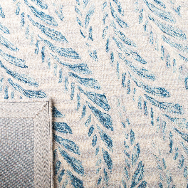 Safavieh Micro-Loop Mlp170A Ivory/Blue Rugs.