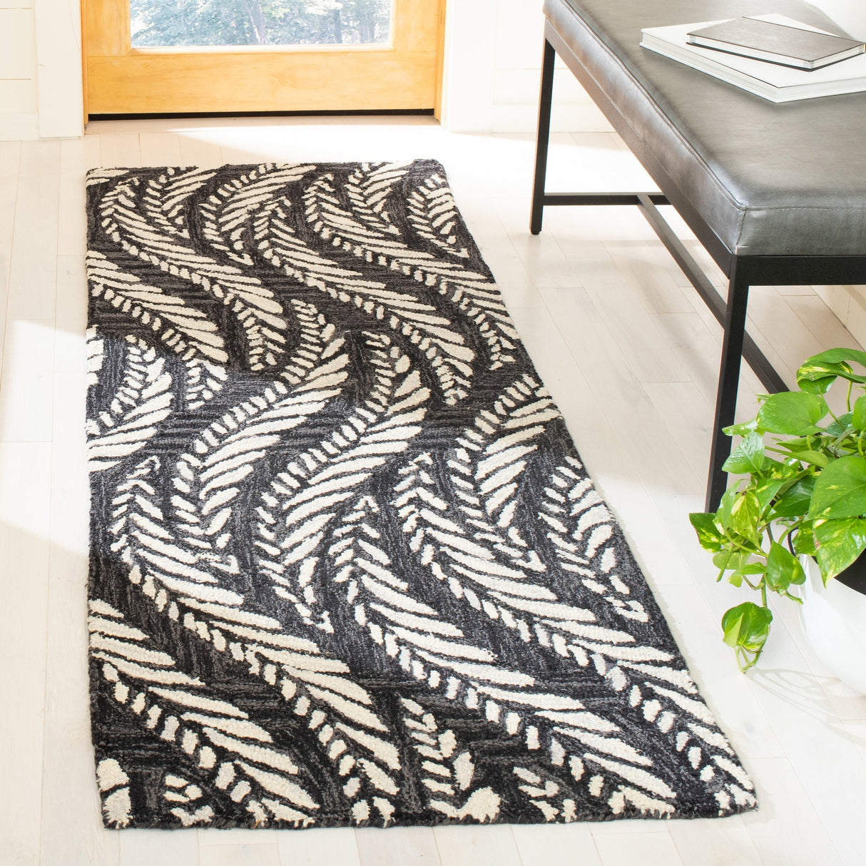 Safavieh Micro-Loop Mlp170H Charcoal/Ivory Rugs.