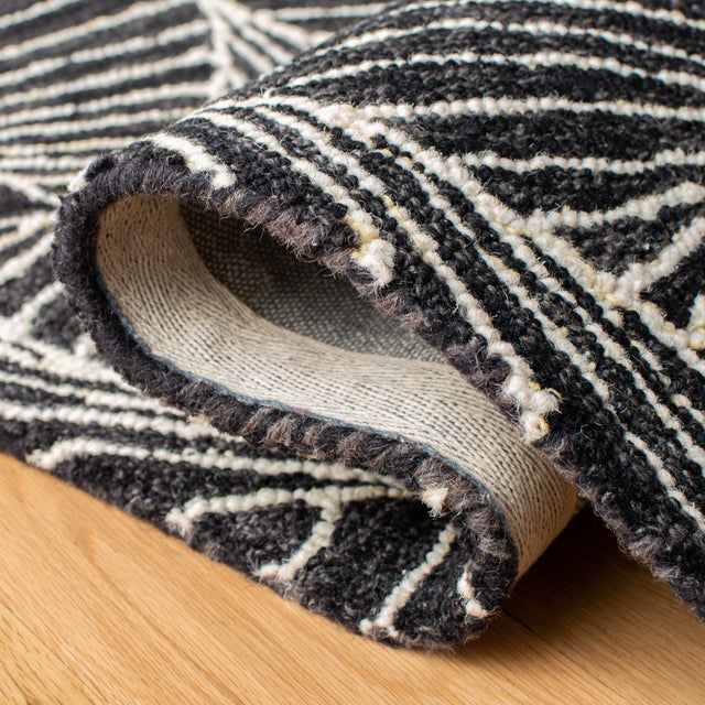 Safavieh Micro-Loop Mlp174H Charcoal/Ivory Rugs.