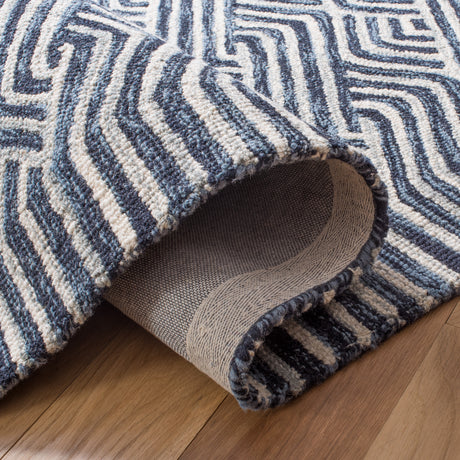 Safavieh Micro-Loop Mlp175M Dark Blue/Ivory Rugs.