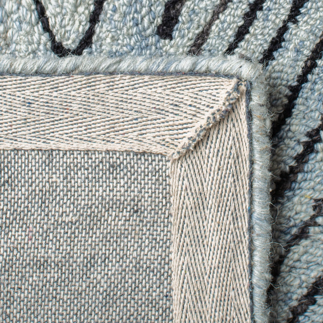 Safavieh Micro-Loop Mlp179M Light Blue/Charcoal Rugs.
