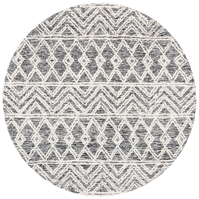 Safavieh Micro-Loop Mlp203A Ivory/Black Rugs.