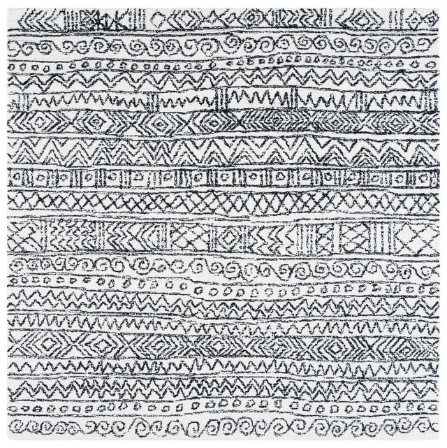Safavieh Micro-Loop Mlp228A Ivory/Black Rugs.