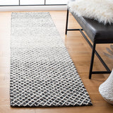 Safavieh Micro-Loop Mlp353Z Black/Ivory Rugs.