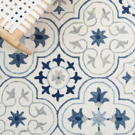 Safavieh Micro Loop Mlp381W Ivory/Sage Rug.