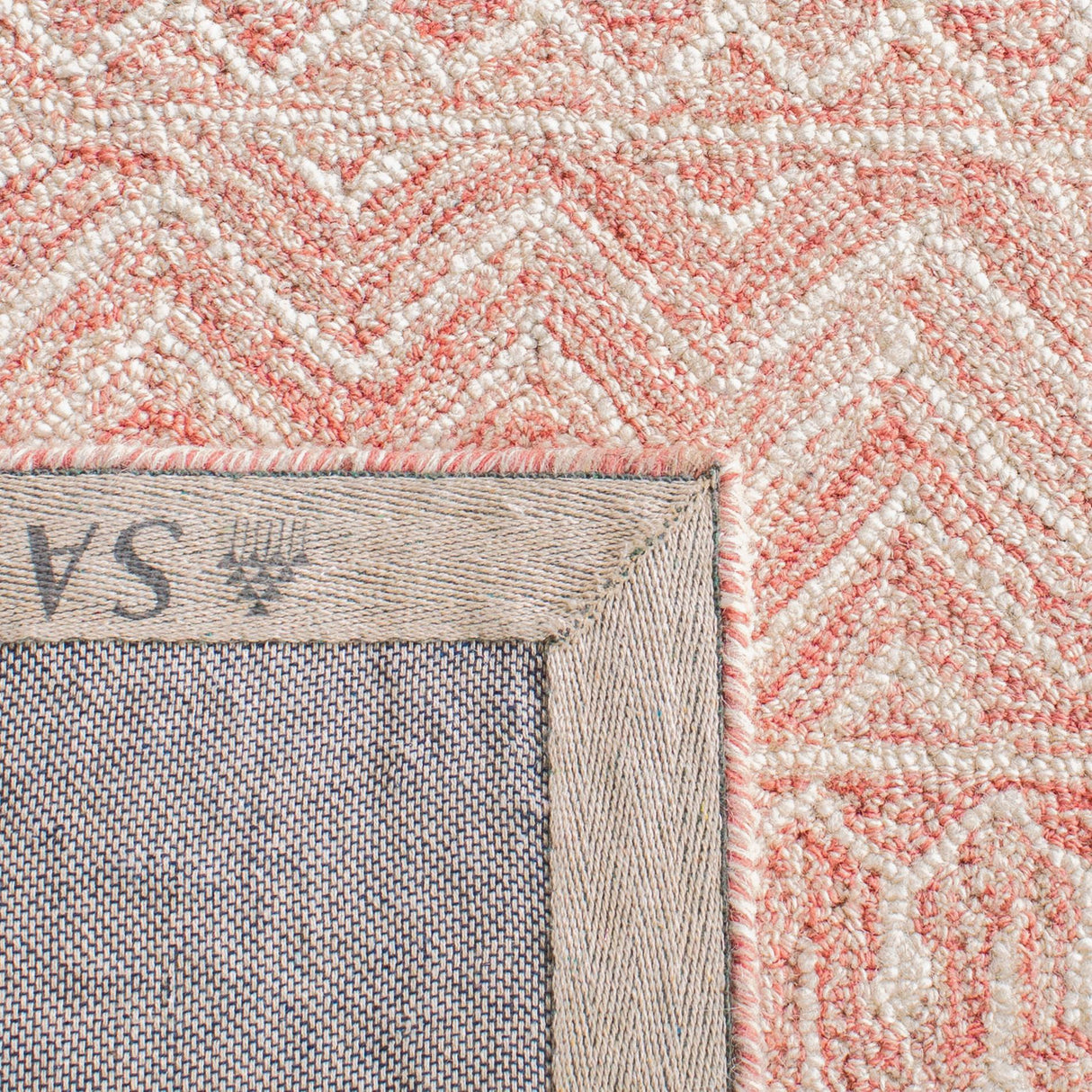 Safavieh Micro-Loop Mlp502U Pink/Ivory Rugs.