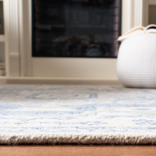 Safavieh Micro-Loop Mlp503G Ivory/Blue Rugs.