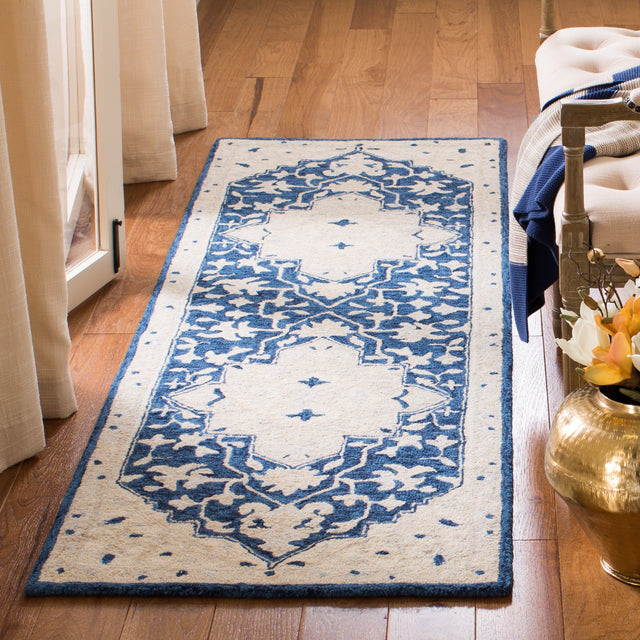 Safavieh Micro-Loop Mlp505N Navy/Ivory Rugs.