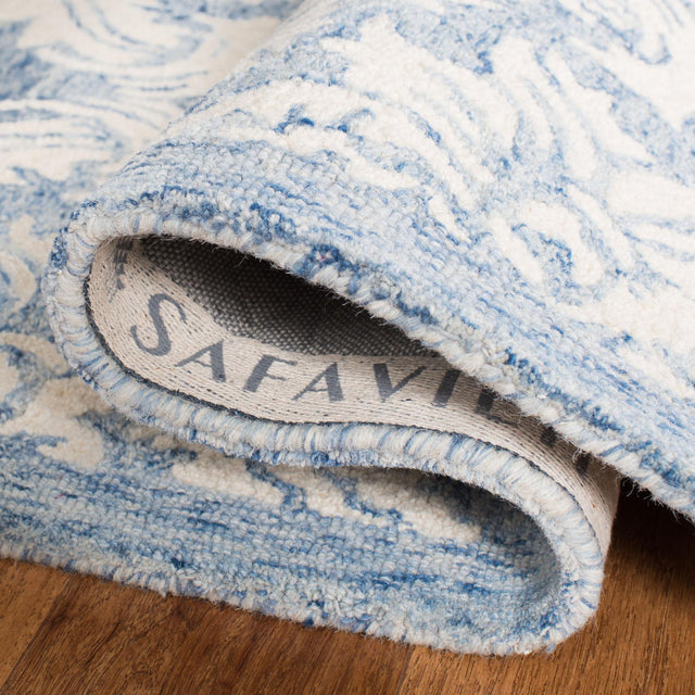 Safavieh Micro-Loop Mlp513M Blue Rugs.