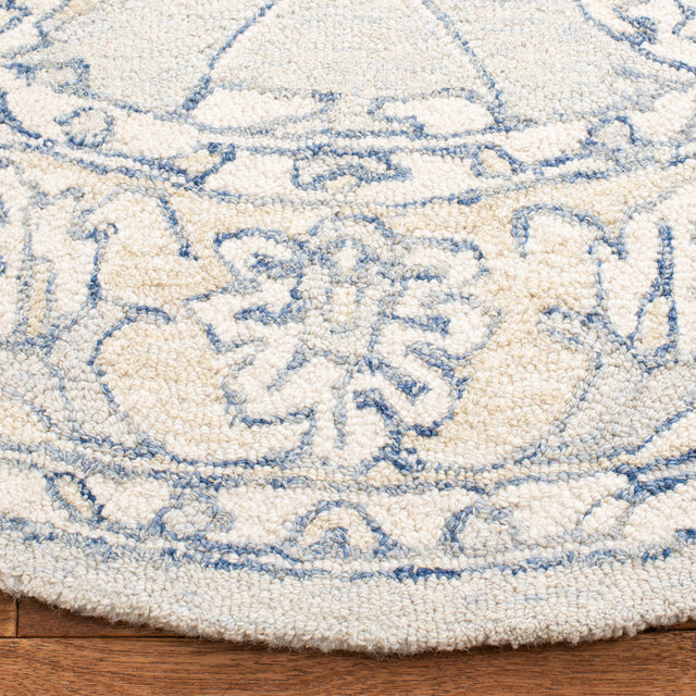 Safavieh Micro-Loop Mlp535M Blue/Beige Rugs.
