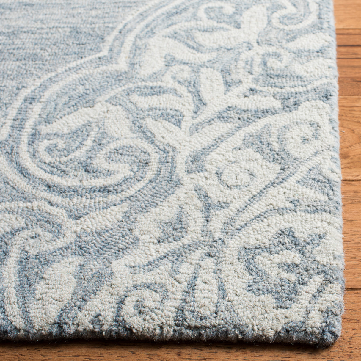 Safavieh Micro-Loop Mlp620M Blue/Ivory Rugs.