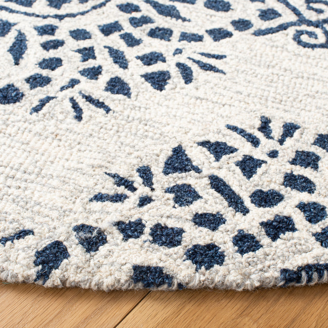 Safavieh Micro-Loop Mlp647A Ivory/Blue Rugs.