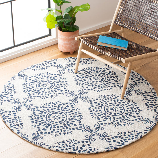 Safavieh Micro-Loop Mlp647A Ivory/Blue Rugs.