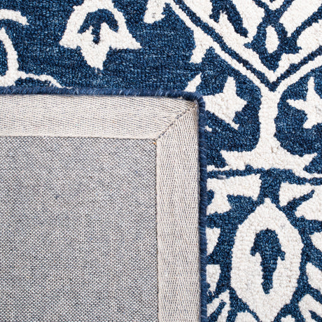 Safavieh Micro-Loop Mlp648N Navy/Ivory Rugs.