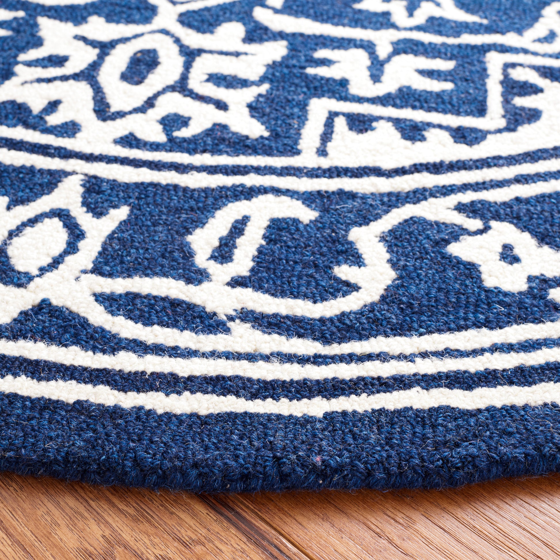 Safavieh Micro-Loop Mlp648N Navy/Ivory Area Rug