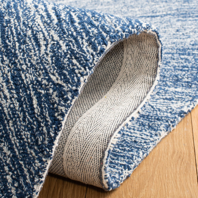 Safavieh Micro-Loop Mlp676M Blue Rugs.