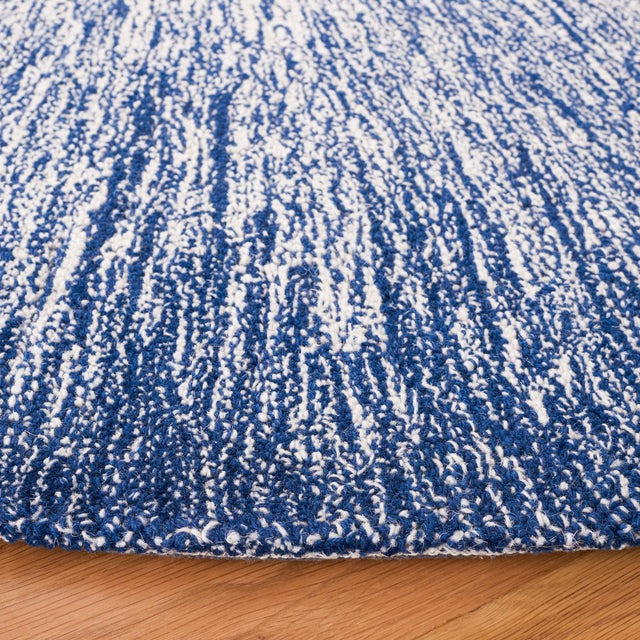 Safavieh Micro-Loop Mlp676M Blue Rugs.