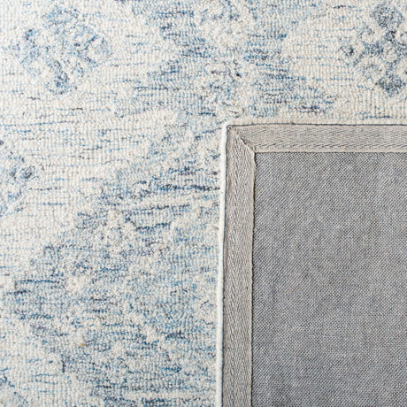 Safavieh Micro-Loop Mlp951A Ivory/Blue Rugs.