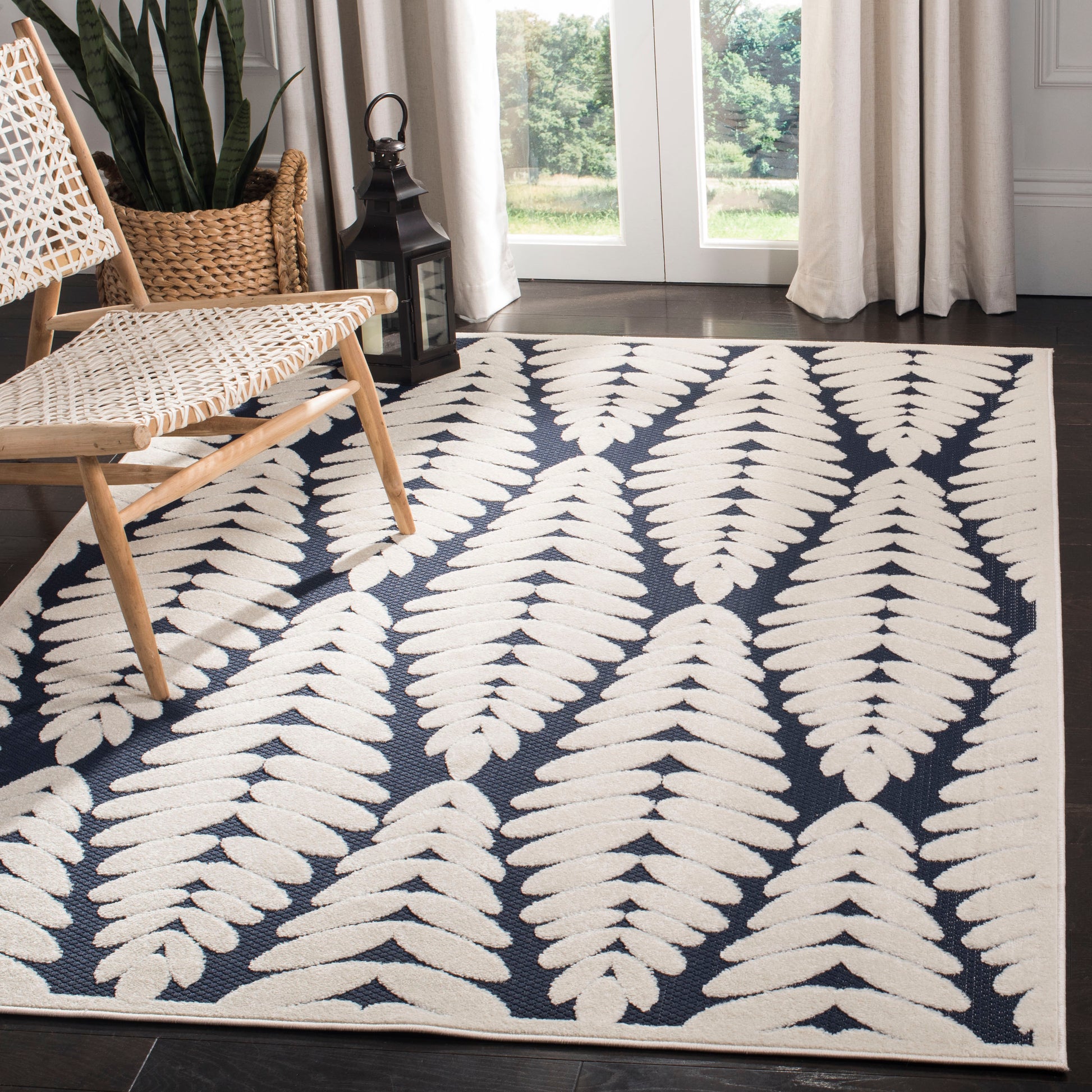 Safavieh Monroe Mnr160N Navy/Creme Area Rug