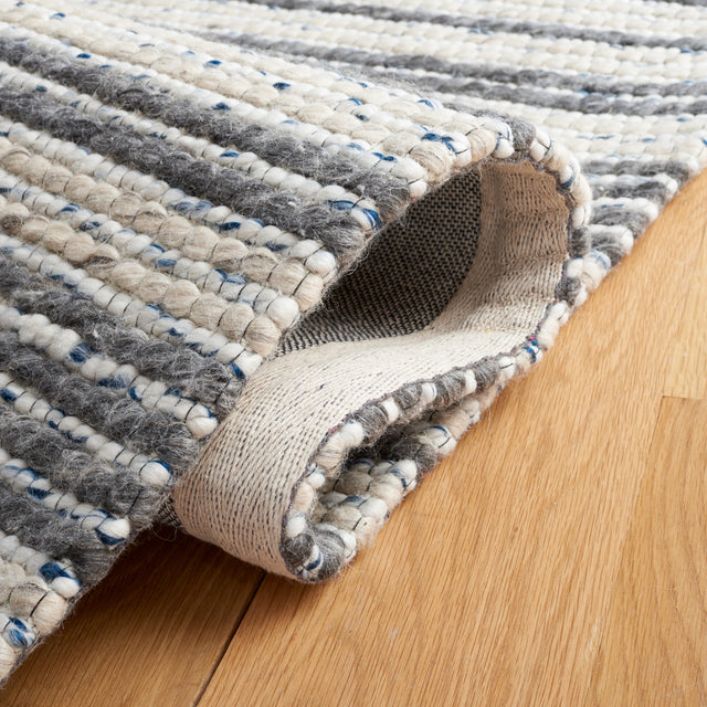 Safavieh Marbella Mrb305A Ivory/Grey Rug.