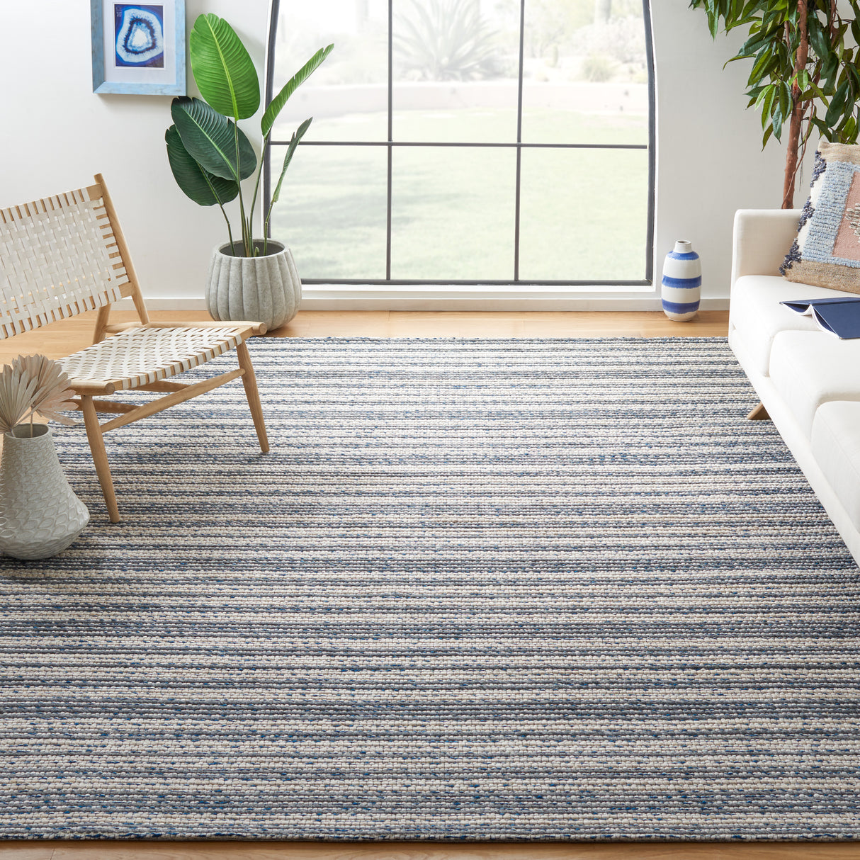 Safavieh Marbella Mrb305A Ivory/Grey Rug.