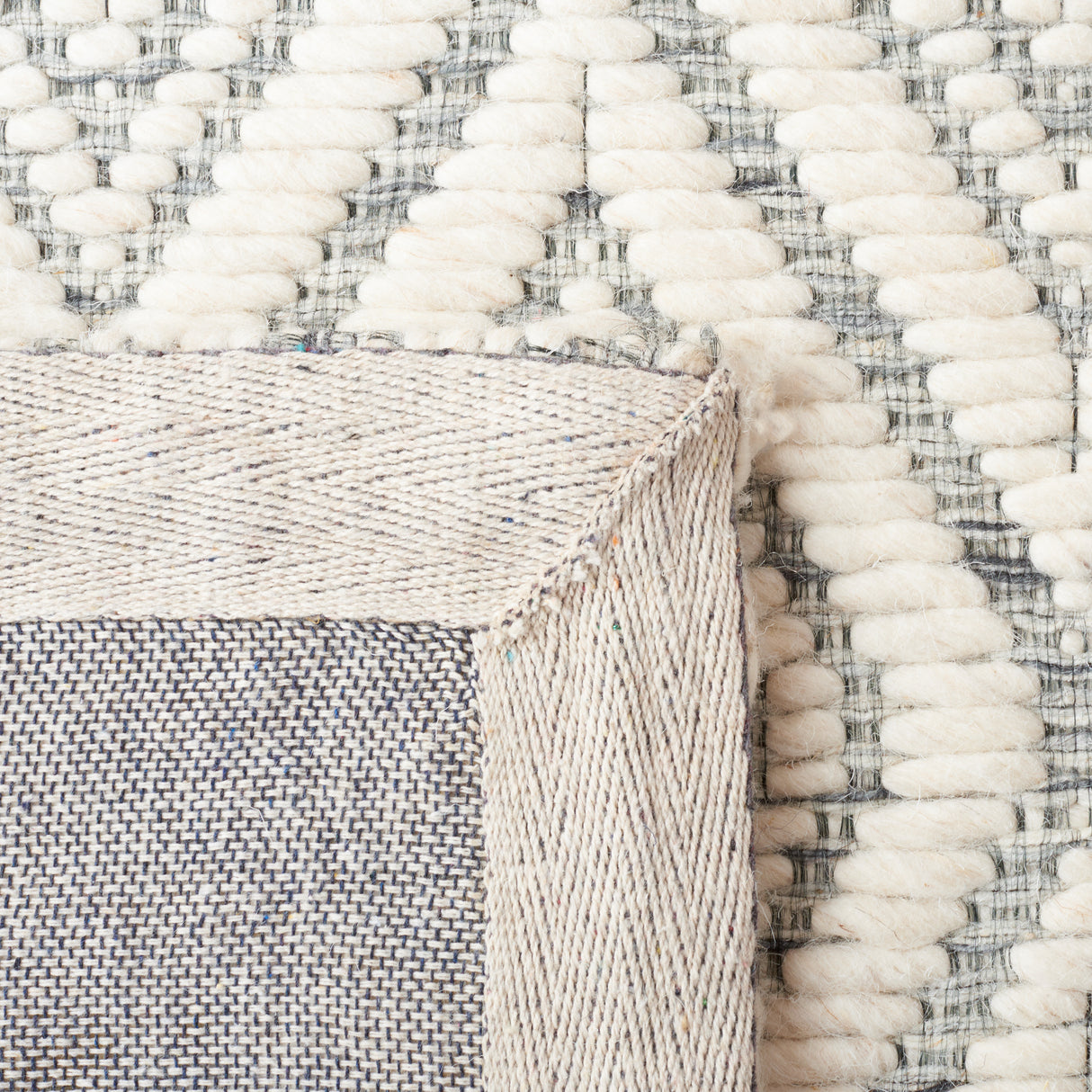 Safavieh Marbella Mrb308G Dark Grey/Ivory Rug.