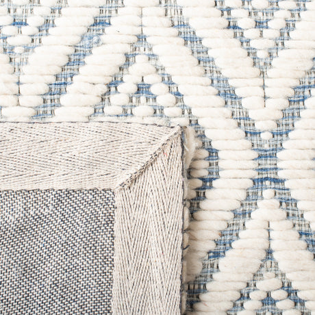 Safavieh Marbella Mrb308M Blue/Ivory Rug.