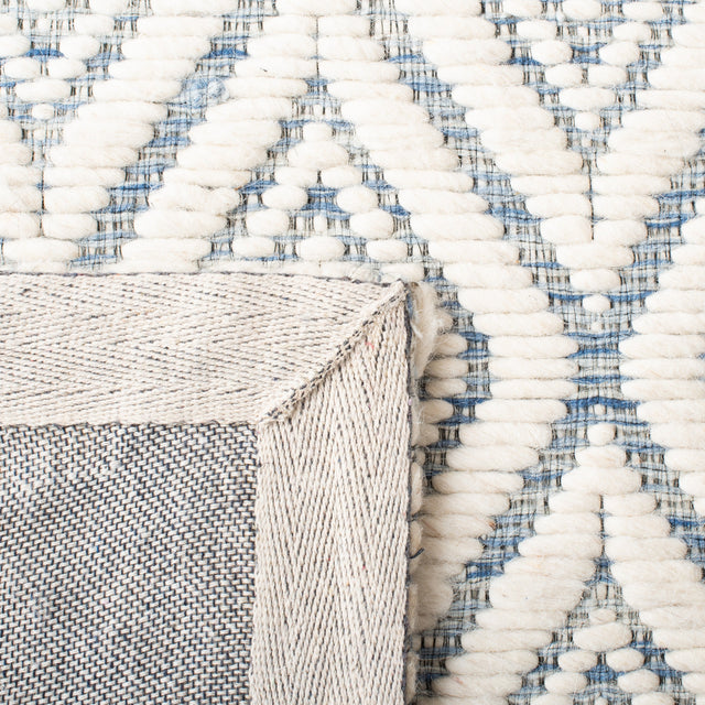 Safavieh Marbella Mrb308M Blue/Ivory Rug.